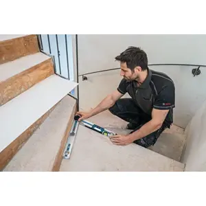 bosch-gam-220-digital-protractor-39304-wlononwcredxs.webp