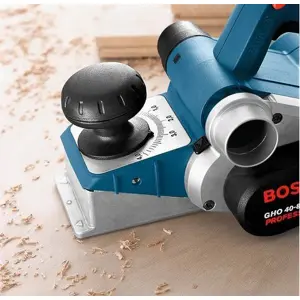 bosch-gho-40-82-c-professional-black-blue-silver-14000-rpm-8-83177-wlononwcrefpm.webp