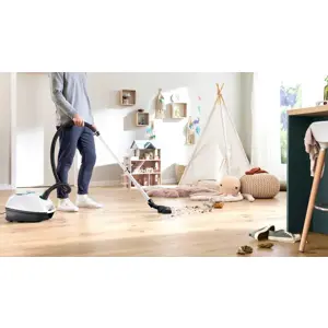 bosch-serie-4-bgb41hyg1h-600-w-white-bagged-vacuum-cleaner-34771-agdbosodk0172.webp