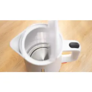 bosch-twk3m121-mymoment-2400-w-electric-kettle-white-14794-agdboscze0068.webp