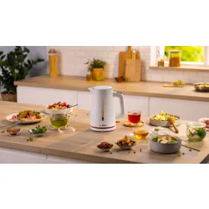 bosch-twk3m121-mymoment-2400-w-electric-kettle-white-16337-agdboscze0068.webp