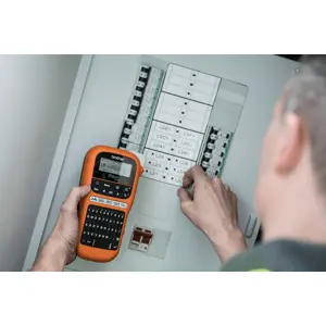 brother-pte110vpyp1-label-printer-180-x-180-dpi-20-mmsec-tze-36337-wlononwcrftwl.webp