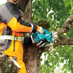 chainsaw-40v-xgt-35cm-uc004gm102-makita-6018-wlononwcrfrk6.webp