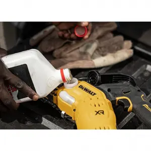 chainsaw-aku-xr-18v-20cm-dcmps520n-dewalt-18944-nakdewpla0008.webp