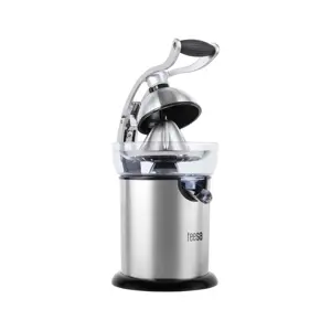 Citrus juicer with handle