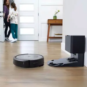cleaning-robot-irobot-roomba-combo-i5-89447-agdiroros0083.webp