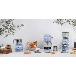 coffee-machine-smeg-dolce-gabbana-11384-wlononwcrojlm.webp