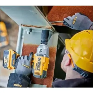 compact-18v-brushless-impact-wrench-body-73052-wlononwcraicu.webp