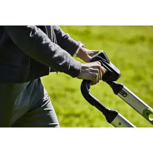 cordless-lawnmower-with-drive-60v-51-cm-greenworks-gd60lm51s-29928-nakgrwkos0034.webp