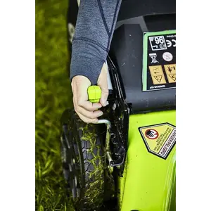 cordless-lawnmower-with-drive-60v-51-cm-greenworks-gd60lm51s-89469-nakgrwkos0034.webp