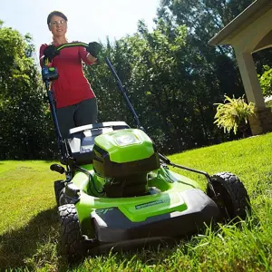 cordless-mower-60v-4ah-46-cm-greenworks-gd60lm46hpk4-2502807-1713-nakgrwkos0032.webp