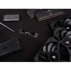 corsair-mp600-core-xt-4-tb-m2-pci-express-40-nvme-qlc-3d-nan-99846-wlononwcrecn5.webp