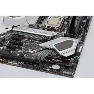 corsair-mp600-pro-nh-1-tb-m2-pci-express-40-nvme-3d-tlc-nand-76583-wlononwcra962.webp