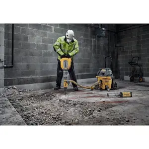 dewalt-d25911k-qs-demolition-hammer-51663-wlononwcrfkdn.webp