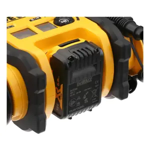 dewalt-dcc018n-air-compressor-27082-wlononwcraioi.webp