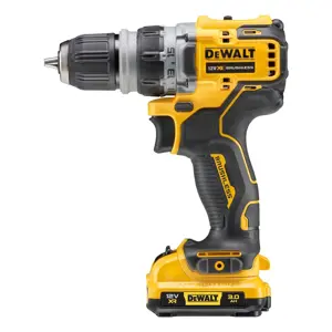 dewalt-dcd703l2t-qw-drill-1500-rpm-keyless-900-g-black-yello-2132-nakdewwwk0072.webp