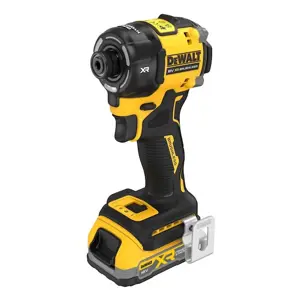 dewalt-dcf870e2t-qw-power-wrench-14-3000-rpm-56-nm-black-yel-13966-wlononwcrfkwp.webp