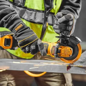 dewalt-dcg409nt-xj-angle-grinder-125-cm-9000-rpm-18-kg-57913-nakdewska0020.webp