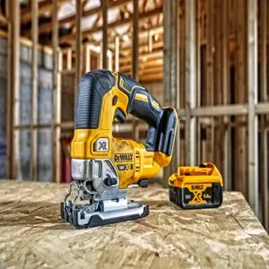 dewalt-dcs334p2-qw-power-jigsaw-3200-spm-21-kg-3231-wlononwcrbjul.webp