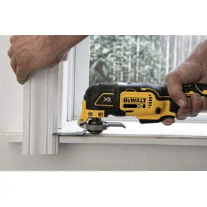 dewalt-dcs356nt-xj-20000-opm-18v-black-yellow-12874-nakdewuwi0002-ac.webp