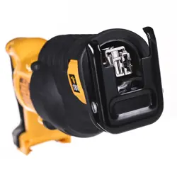 dewalt-dcs380n-sabre-saw-286-cm-blackyellow-54392-nakdewpis0001.webp