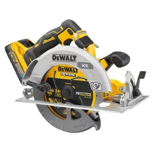 DeWALT DCS573H2T-QW portable circular saw