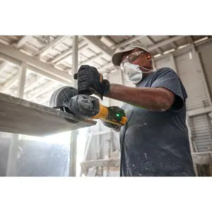 dewalt-dwe4347-qs-angle-grinder-125-cm-10500-rpm-23-kg-75003-wlononwcrbkka.webp