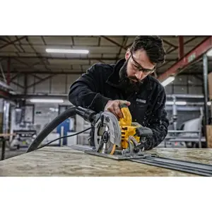 dewalt-dwe576k-circular-saw-blackyellow-49177-wlononwcrblb6.webp