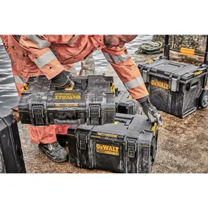dewalt-dwst83293-1-tool-storage-case-59352-wlononwcrbhye.webp