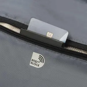 dicota-d32032-rpet-laptop-case-406-cm-16-briefcase-black-99786-wlononwcrfuww.webp