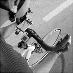 drzac-univerzalni-za-mobitel-celly-easybike-crni-8021735737919_3.jpg