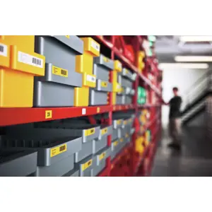 dymo-labelmanager-420p-abc-kitcase-89406-wlononwcrgmi1.webp