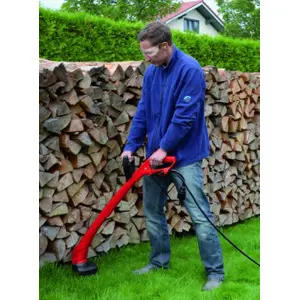 einhell-gc-et-3023-300-w-ac-black-red-32276-wlononwcrehnj.webp