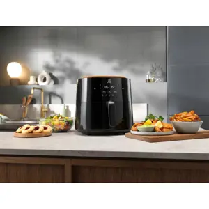 electrolux-eaf5b-single-5-l-stand-alone-1500-w-hot-air-fryer-72095-agdelcfry0001.webp