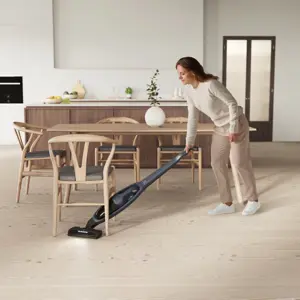 electrolux-es52cb21db-stick-vacuum-battery-dry-cyclonic-foam-34926-wlononwcrmutt.webp