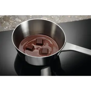 electrolux-serie-700-eis62453iz-black-built-in-60-cm-zone-in-50665-agdelcpgz0235.webp