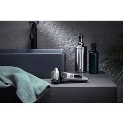 elektricni-brijaci-aparat-panasonic-es-lv69-s803-crnasrebrna-96893-wlononwcrcriu.webp