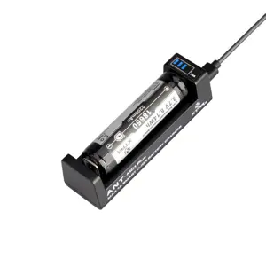 fast-charger-for-cylindrical-li-ion-batteries-18650-xtar-ant-43375-balxtalad0003.webp