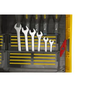 fatmax-professional-tool-case-on-wheels-61424-wlononwcrbmc4.webp