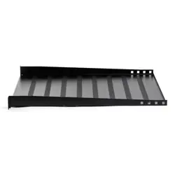Fiksna polica 19" 1U, dubina 650 mm, nosivost 25 kg, montaža na 4 točke, crna, vijci i ručka u setu (Crna, dubina 650mm, nosivost 25kg, 4-točna montaža, vijci i ručka uključeni)