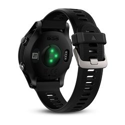 fitness-sat-garmin-forerunner-935-komple-010-01746-06_4.jpg
