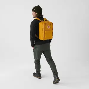 fjallraven-kanken-laptop-15-backpack-casual-backpack-ochre-p-89551-wlononwcreaki.webp