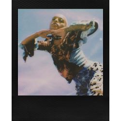 foto-film-polaroid-originals-color-film-go-black-frame-doubl-polaroid_006211_308233.jpg