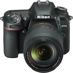 fotoaparat-nikon-d7500-kit-18-140vr-59623-39841.webp