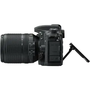 fotoaparat-nikon-d7500-kit-18-140vr-69383-39841.webp