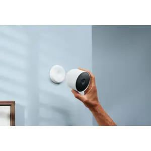 google-ga01317-fr-security-camera-ip-security-camera-indoor--82541-wlononwcrowou.webp