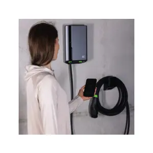 green-cell-evgcakhh1-electric-vehicle-charging-station-mount-13824-wlononwcrtake.webp