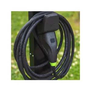 green-cell-evgcakhh1-electric-vehicle-charging-station-mount-14342-wlononwcrtake.webp