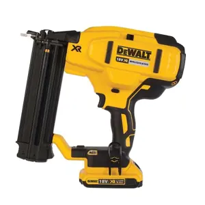gwozdziarka-do-wykonczen-18v-2x2ah-dcn680d2-dewalt-79742-nakdewgws0007.webp