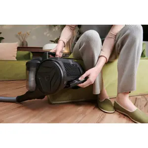 hoover-hp105hm-011-2-l-cylinder-vacuum-dry-700-w-bagless-64402-wlononwcroylw.webp